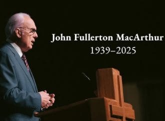 Fallece el Pastor John MacArthur: una vida dedicada a la Palabra y al servicio de Cristo